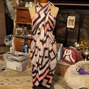 This gorgeous summer scarf/sarong